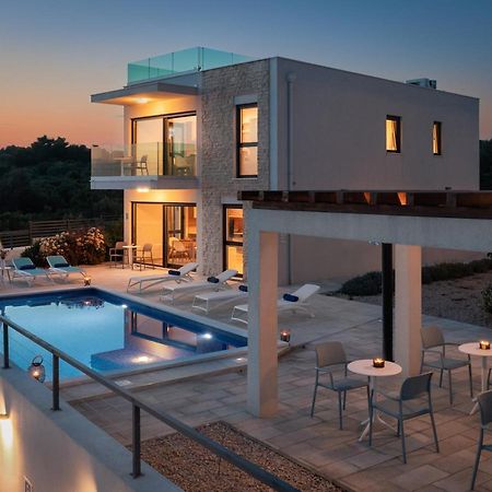Sun Resort Apartments Зечево Экстерьер фото