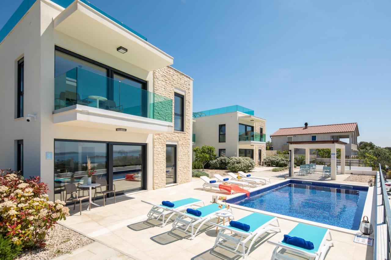 Sun Resort Apartments Зечево Экстерьер фото