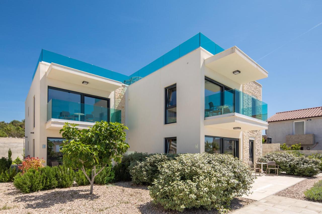 Sun Resort Apartments Зечево Экстерьер фото