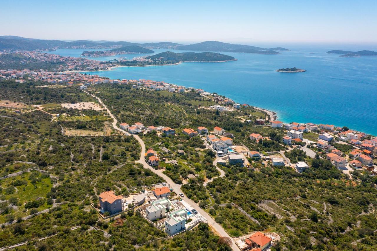Sun Resort Apartments Зечево Экстерьер фото