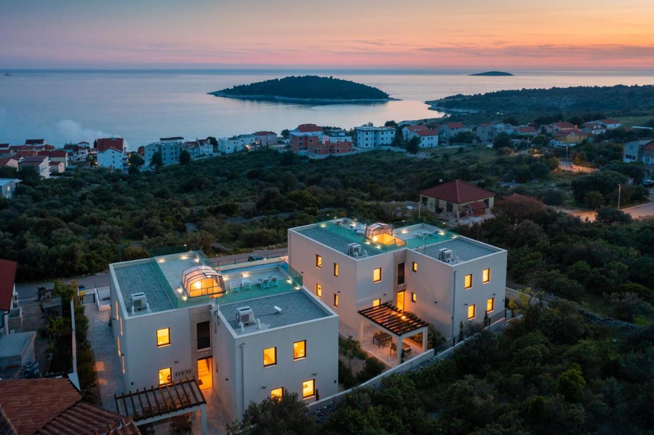 Sun Resort Apartments Зечево Экстерьер фото