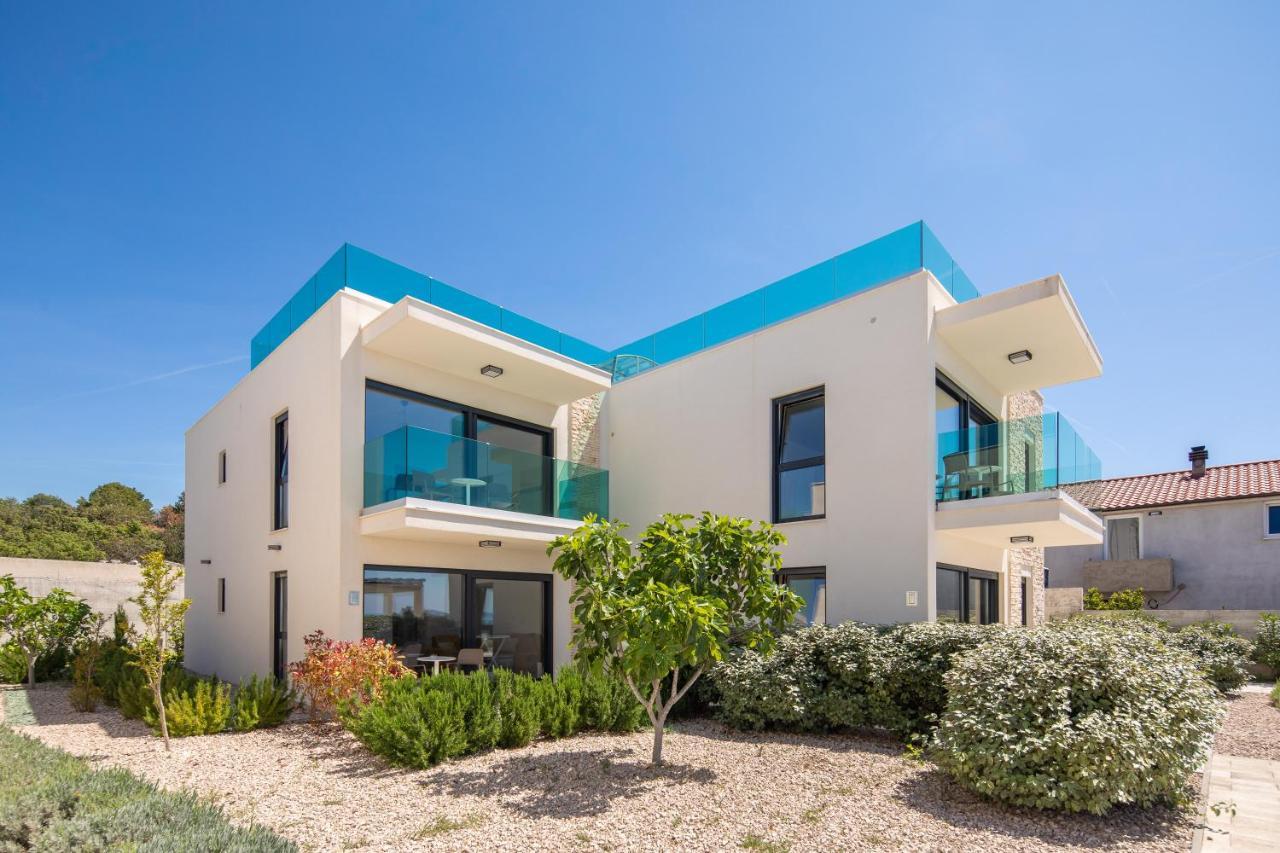 Sun Resort Apartments Зечево Экстерьер фото