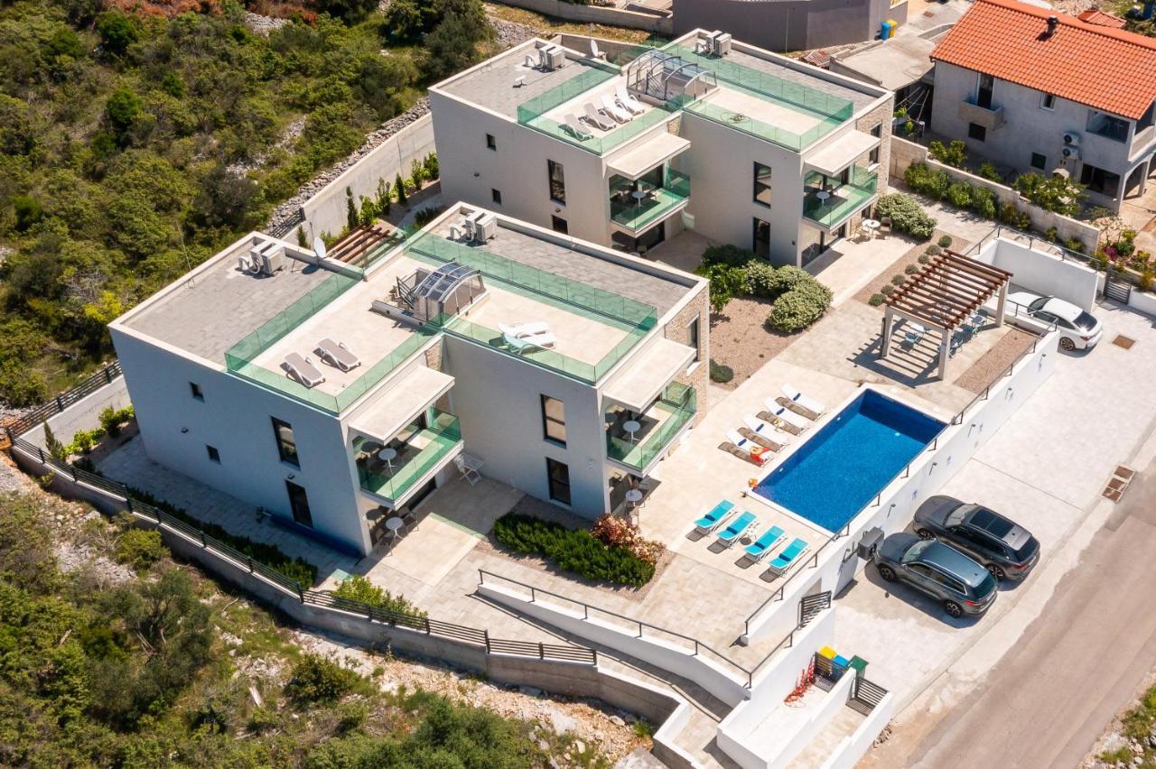 Sun Resort Apartments Зечево Экстерьер фото