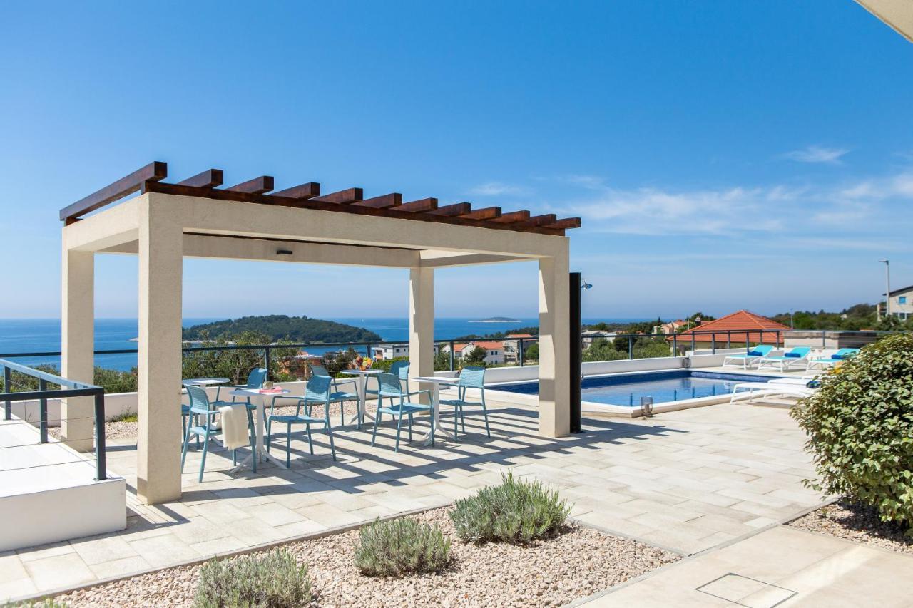 Sun Resort Apartments Зечево Экстерьер фото
